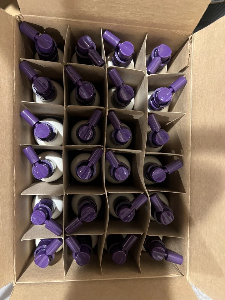 Estojo completo Bosley Professional Strength volumizing espessamento nutritivo leave-in - Imagem 2 de 4