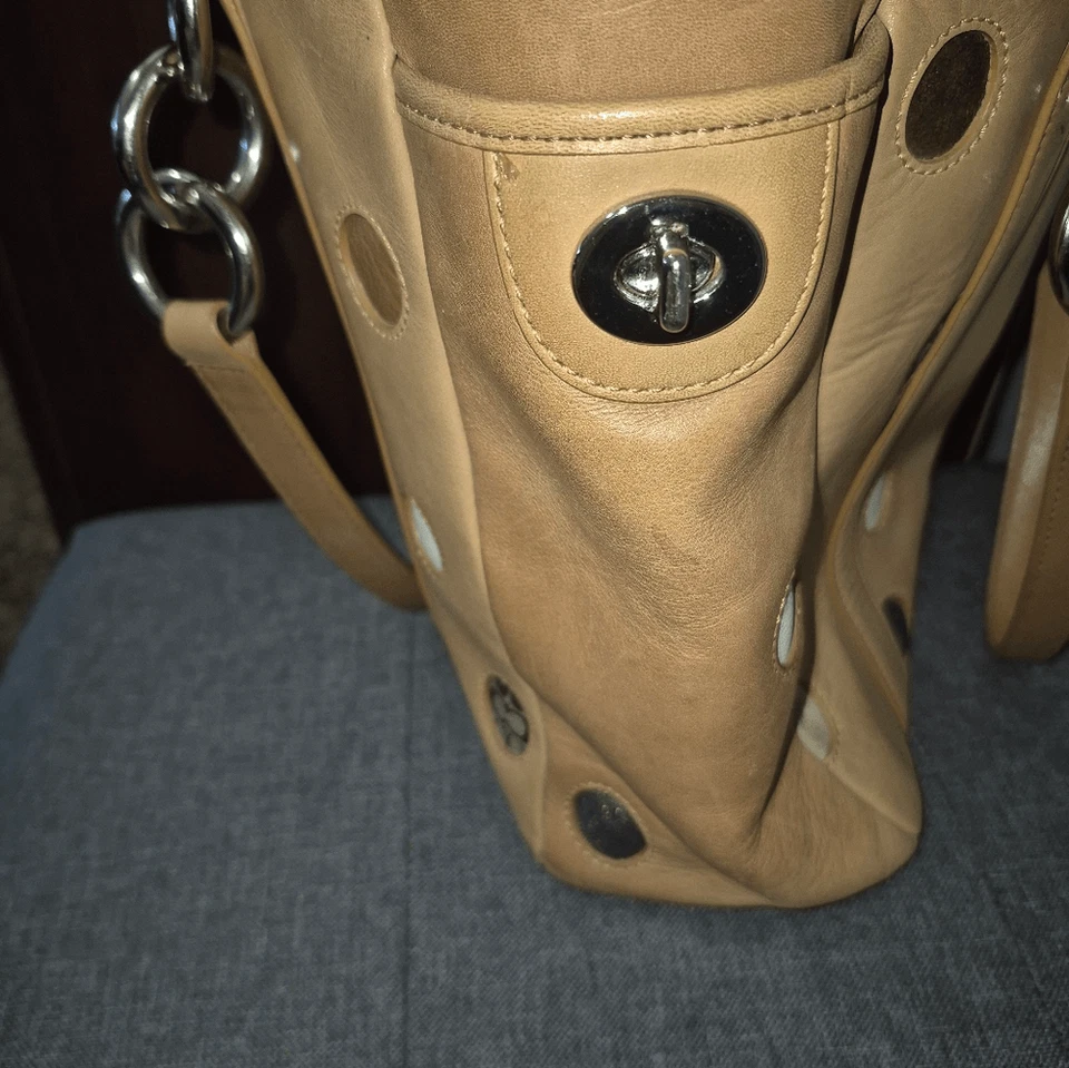 Rare Limited Coach Polka Dot Bucket Bag. Beige w Silver Hardware. - Image 4 of 4