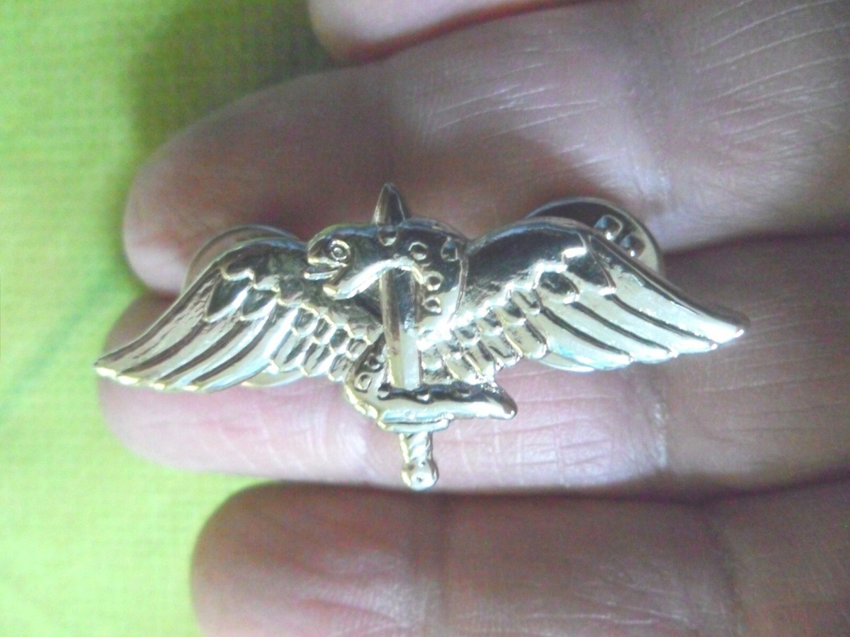 IDF イスラエル空軍　バージ ピン Badge Pin B Idf Zahal LOCHEM Para Paratroopers Badge Pin Israeli Army