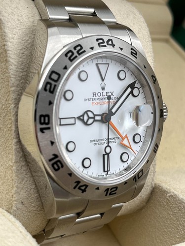 Rolex Explorer II White 42mm 226570 Pre-Owned 2022 Full Kit - Picture 5 of 12