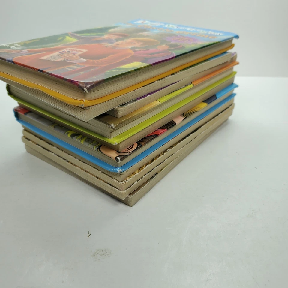 A to Z MYSTERIES by RON ROY ~ Set of 10 PB & HC Books Lot Ex Library - Image 3 of 4