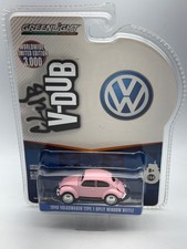 Greenlight Club V-Dub 1949 Volkswagen Type 1 Split-Window Beetle, Pink, 1:64