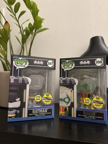 Funko Pop Digital Batman #307 & Robin #308 DC 85 Anniversary Limited Edition