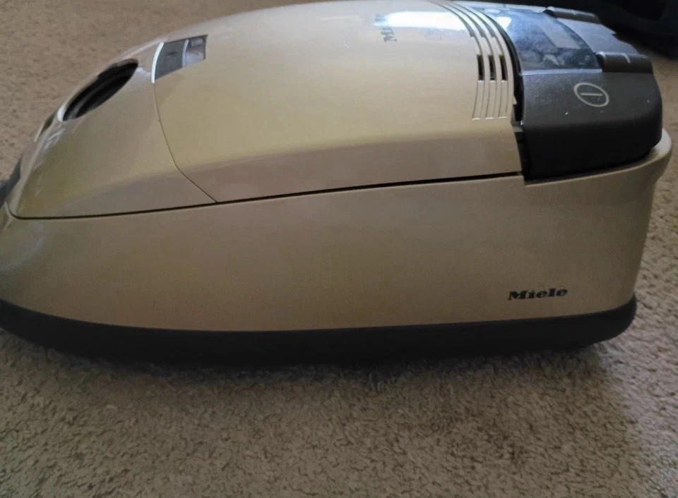 Bote de vacío Miele Champagne solo S548 con accesorios SIN MANGUERA Foto 2 de 4