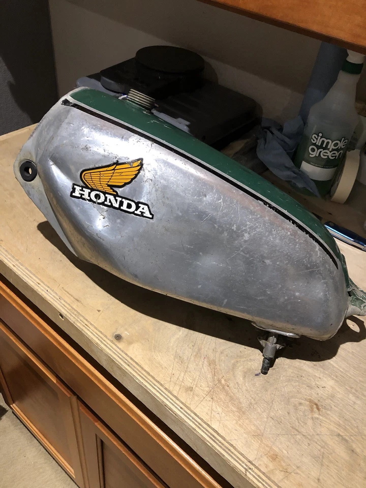 Genuine Honda CR250M CR 250M 1973 Elsinore Aluminum Painted Petrol Fuel Gas Tank - Image 3 of 4