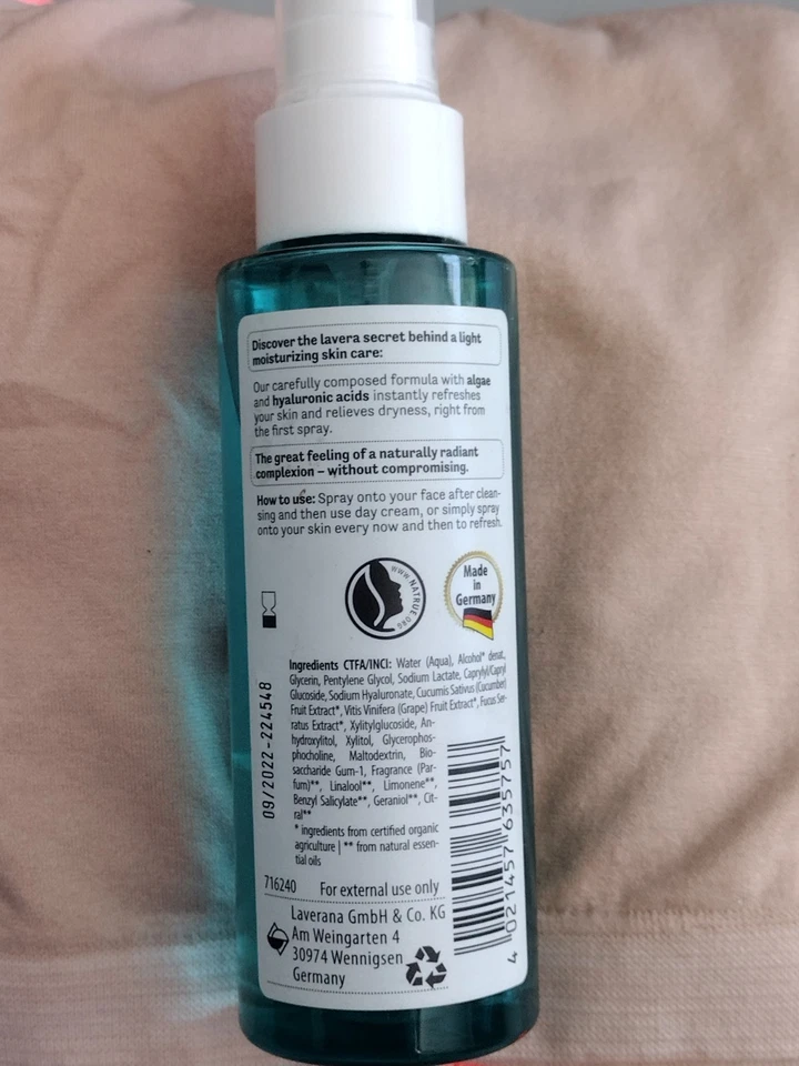 Bruma facial para el cuidado de la piel Lavera Hydro Sensation ácidos hialurónicos 100 ml Foto 3 de 4