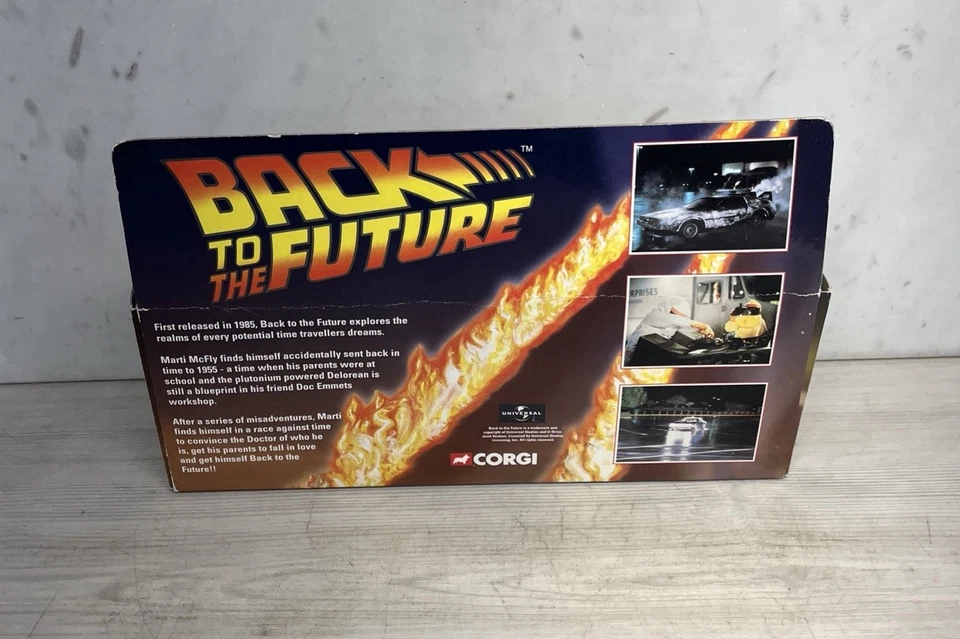 Corgi CC05501 Back To The Future DeLorean & Doc Brown Figure Diecast 1:36 NEW - Image 3 of 4