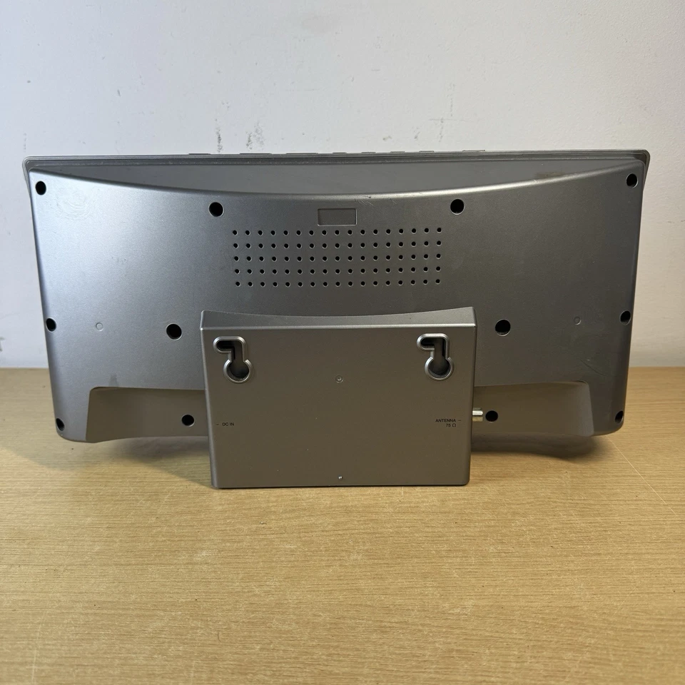 Pioneer X-SMC01BT-S Wireless Flat Panel Hi-Fi System With Power Cable Working - Image 4 of 4