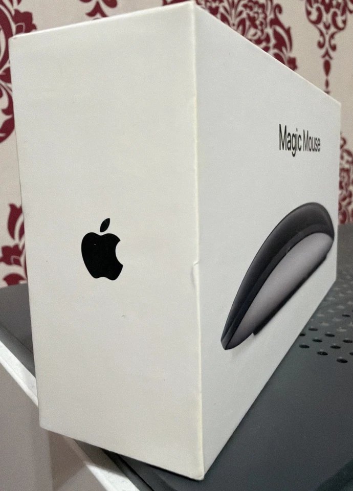 Apple Magic Mouse (USB-C) Black Multi Touch Rechargeable A3204 100% Original - Image 3 of 4