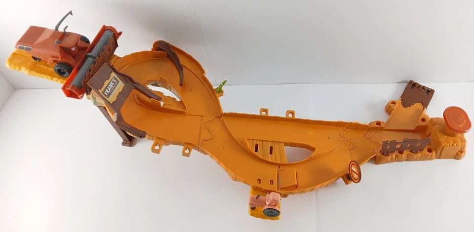 Disney Pixar Cars ESCAPE FROM FRANK Racing Track Juego Juguete 2014 MATTEL ¡Limpio! Foto 2 de 4