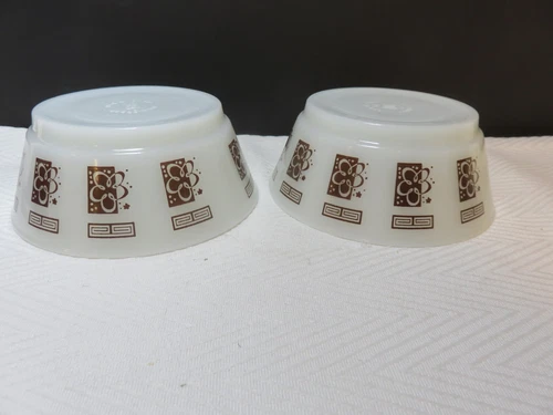 2 Vintage Anchor Hocking atomic milk glass cereal bowls