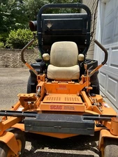 Scagg mower with protera clamshell bagger system.  Only 321 hours !