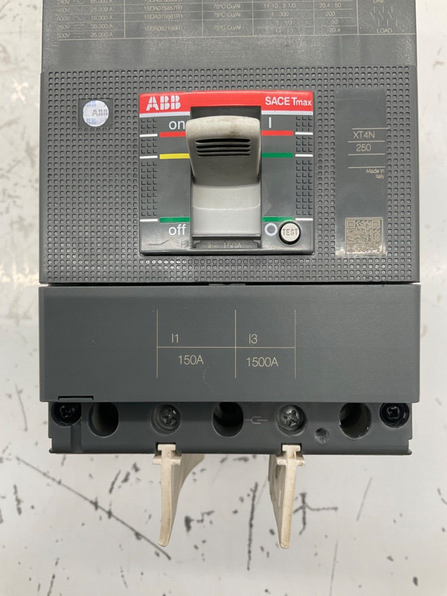 ABB TMAX XT4NU3150AYJ000XXX RELIAGEAR CIRCUIT BREAKER 150 A 3P