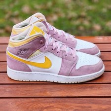 Nike Air Jordan 1 Mid SE Arctic Girls Sz 6.5Y Athletic Shoes Sneakers DC9517-600