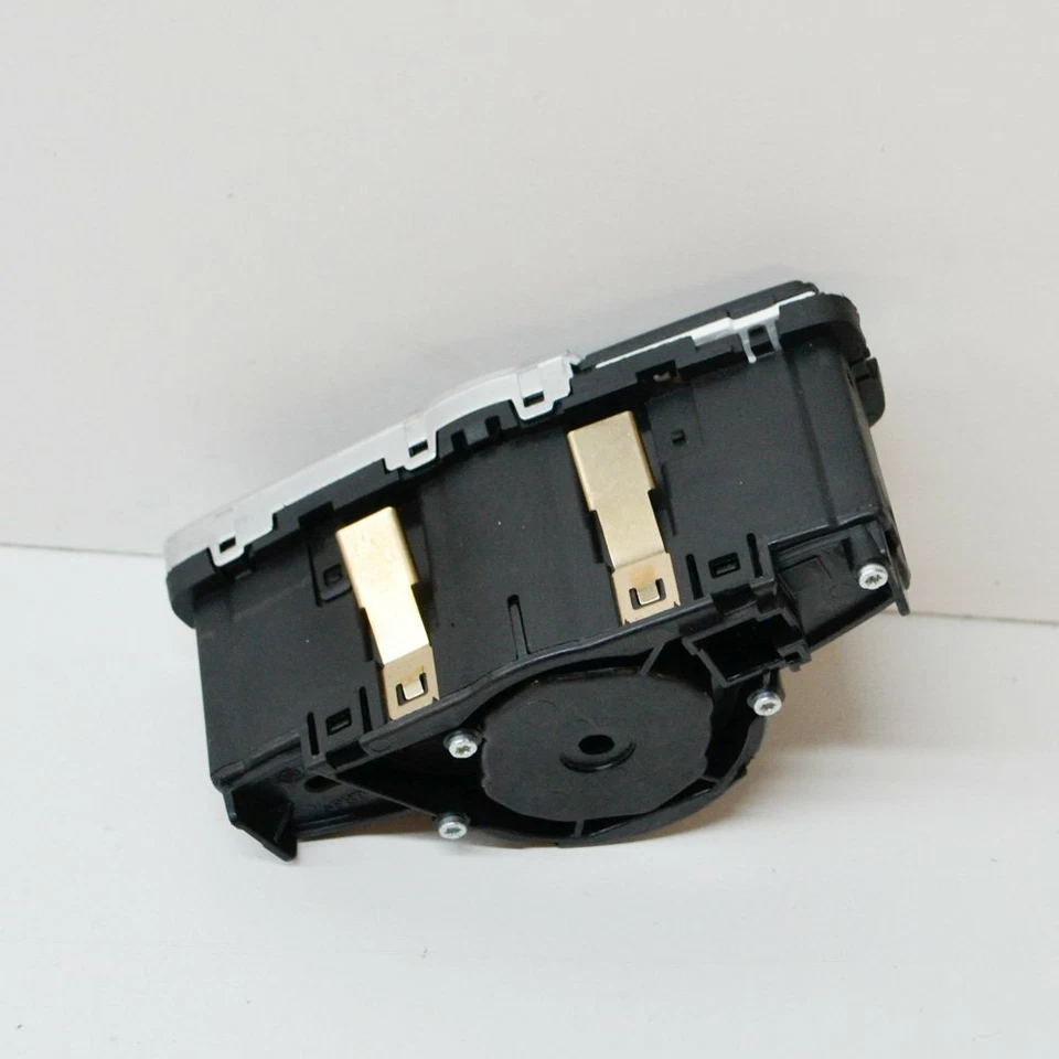 Mercedes-Benz E W213 E 220 D 213.004 Headlight Switch A2229055508 2017 Foto 2 de 4