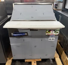 TRAULSEN UPT3212-R-SB 32" STAINLESS STEEL BACK REFRIGERATED SANDWICH PREP TABLE