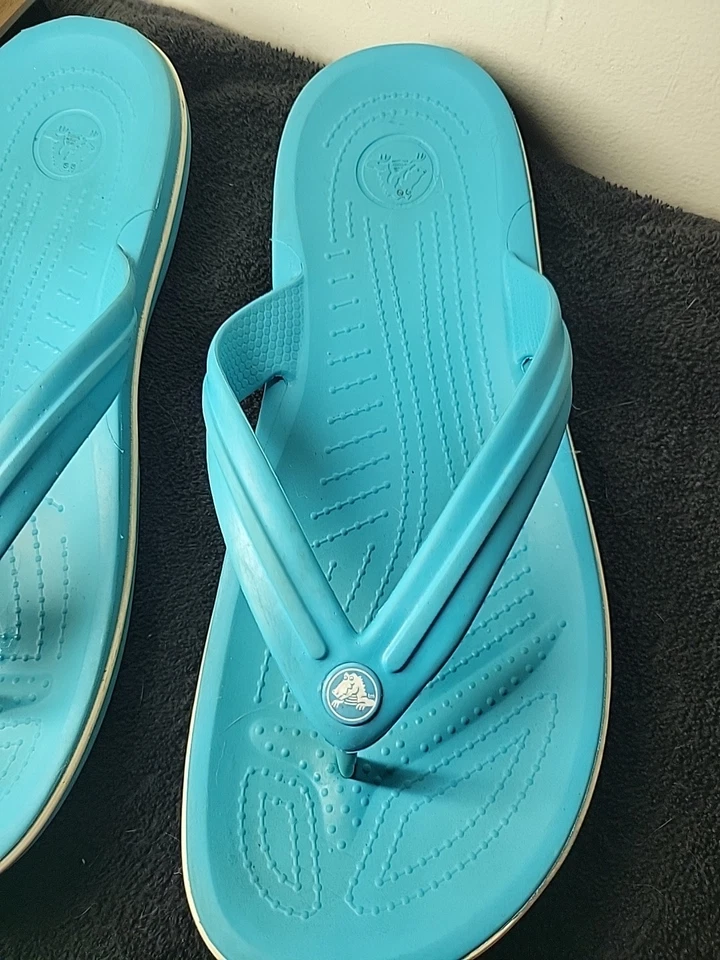 Crocs Crocband Flip Flop Sandal Blue  w/ White Slip On 10 - Image 3 of 4