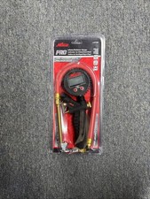 Milton S-576d Pro Digital Pistol Grip Inflator Gauge - Dual Head Chuck And 15in Milton S-576d Pro Digital Pistol Grip Inflator Gauge - Dual Head Chuck And 15in