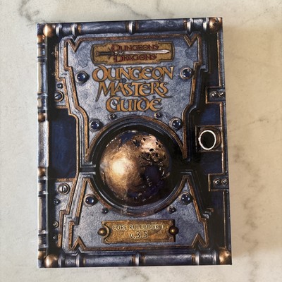 DUNGEON MASTER S GUIDE v3.5 (Wizards of the Coast, 2003)   HC   VG/NM   w/MAP