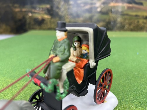 Vintage Dept. 56 Heritage Village Series Horse and Buggy Figurine - 1989 - Picture 12 of 13