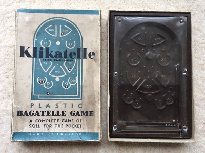 C1930s-40s VINTAGE KLIKATELLE PLASTIC(BAKOLITH)BAGATELLE GAME IN OVP