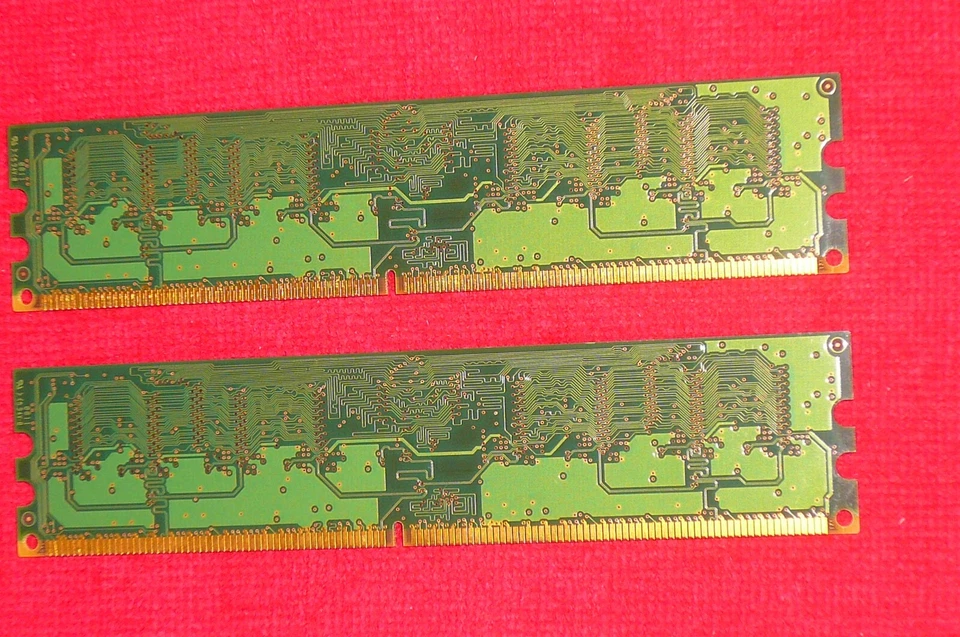 2 x 512MB 1Rx8 PC2-5300U-555-12-ZZ M378T6553EZS-CE6 Memory Samsung - Image 2 of 4
