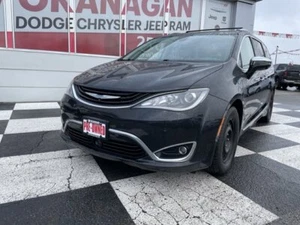 2018 Chrysler Pacifica Hybrid Limited