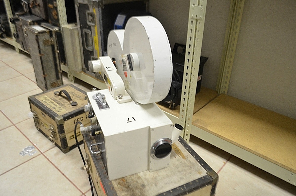 Photosonics 4CFC 35mm High Speed Camera Outfit Military Surplus