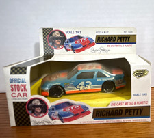 Road Champs Official Stock Car Richard Petty STP 43 Pontiac 1:43 Diecast 3025
