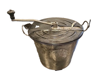 Primitive Antique No. 4 Universal Bread Maker Dough Mixer Landers Frary & Clark