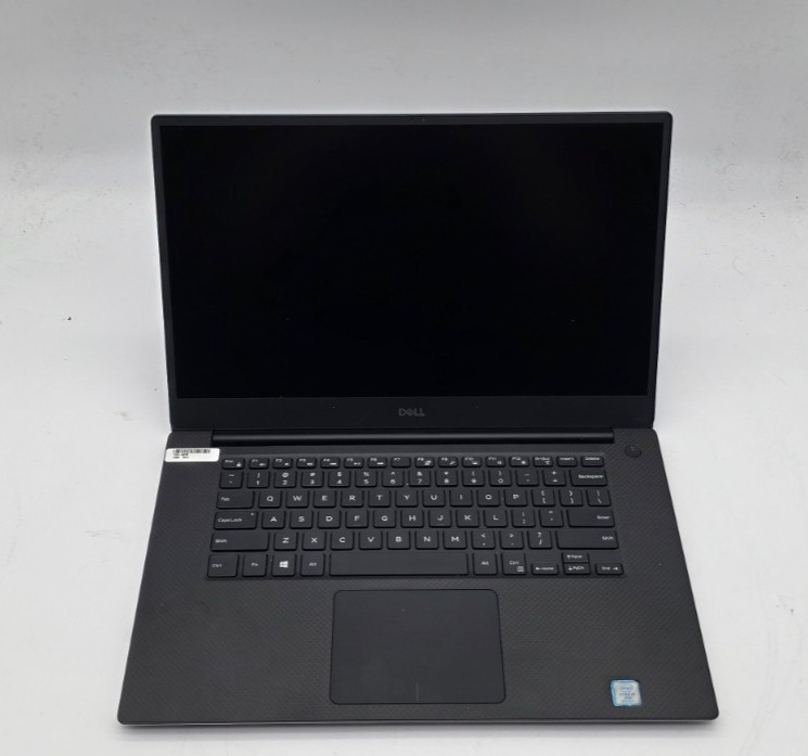 Dell Precision 5540, 15.6-Inch Laptop, with i7-9850H, 16 GB SSD (Solid State Drive)