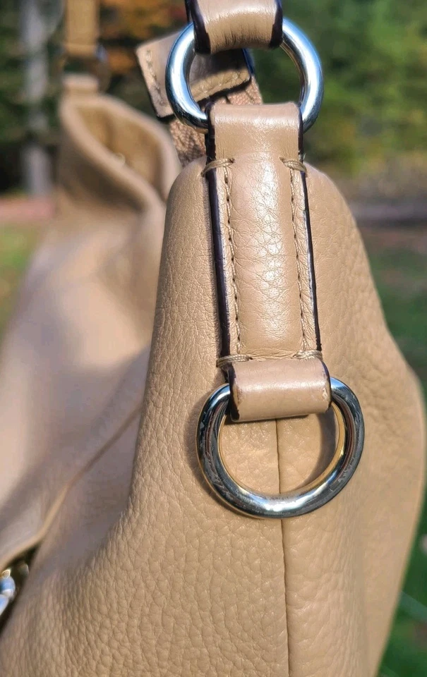 Vtg Coach Madison Isabelle Bag Tote Pebbled Leather Purse Beige Tan Boho - Image 4 of 4