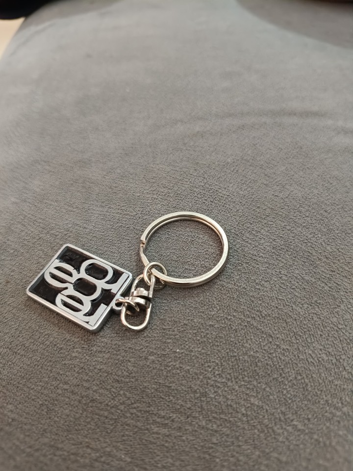 1 Pcs Recaro keychain Double Side VINTAGE RETRO OLD SCHOOL Sport car ...