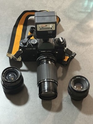 Porst Reflex M-CE Fotokamera mit Objektiv und Tasche