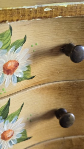 Hand-Painted Wooden 2 Drawer White Daisies Jewelry Box – Shabby Chic R Chest - Picture 10 of 19