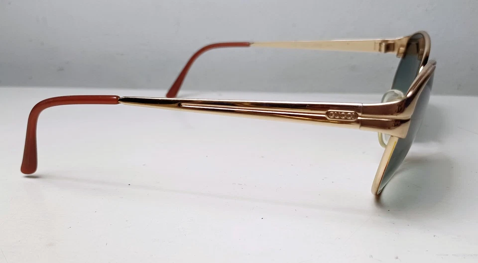 Gafas de sol GUCCI años 90 Hechas en Italia Mod. Gafas de moda GG 2260 ojo de gato Foto 4 de 4