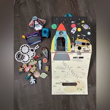 Outer Space Adventure Playset with Rocket Astronaut View Master Planets Rover