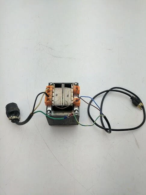 Transformador de señal M4L-2-6 600V 50/60Hz 220VAC primario 150 VCA secundario Foto 2 de 4