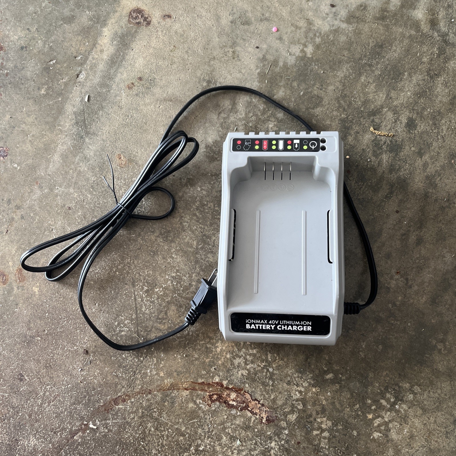 Snow Joe 40 Volt iCHRG40  EcoSharp Lithium-Ion Battery Charger