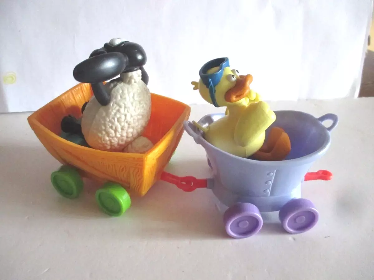 C Beebies Timmy Time Part of Train Playset 2 Toy Figures Rare. Duck Sheep