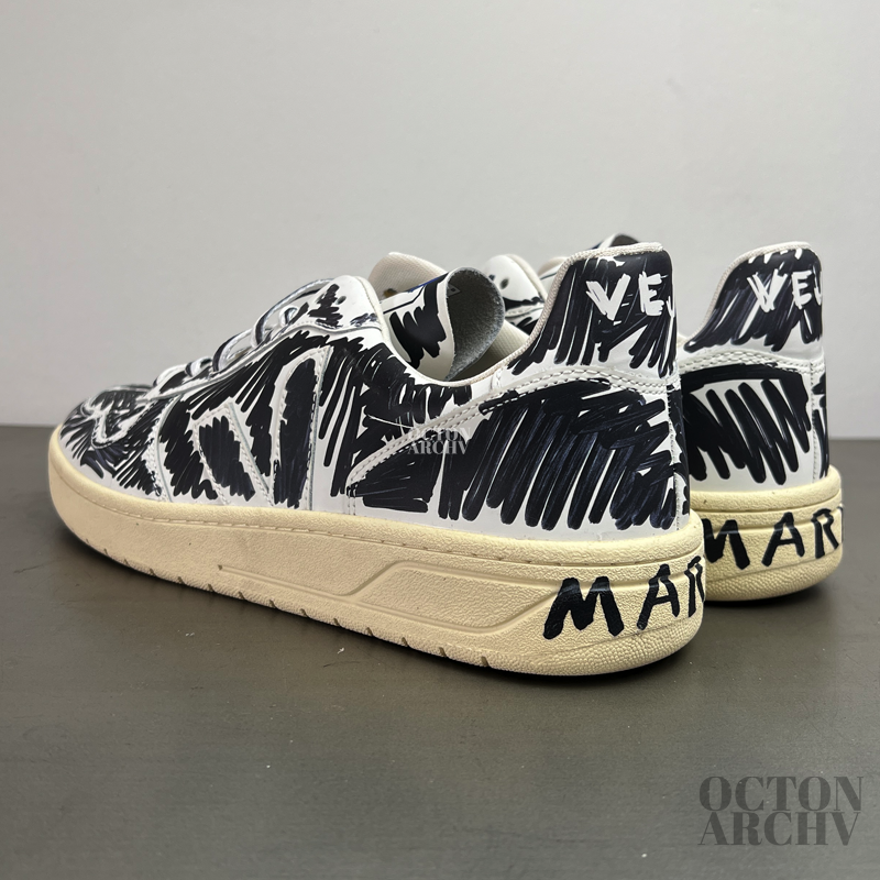 ★送料・関税込★Veja★VEJA x MARNI V-10 MARNI FULL-BLACK★ VEJA-V10-Leather-Marni---Full-
