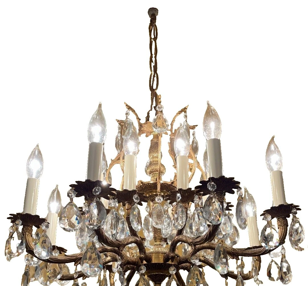 Regency Brass Chandeliers & Ceiling Fixtures