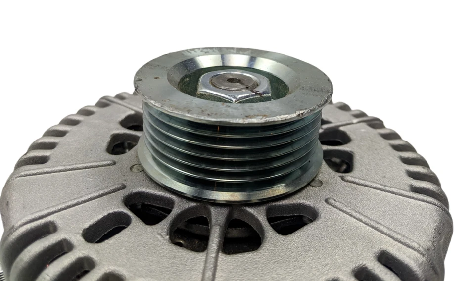 Alternador WAI 7787N-6G2 - Fuera de caja Foto 3 de 3