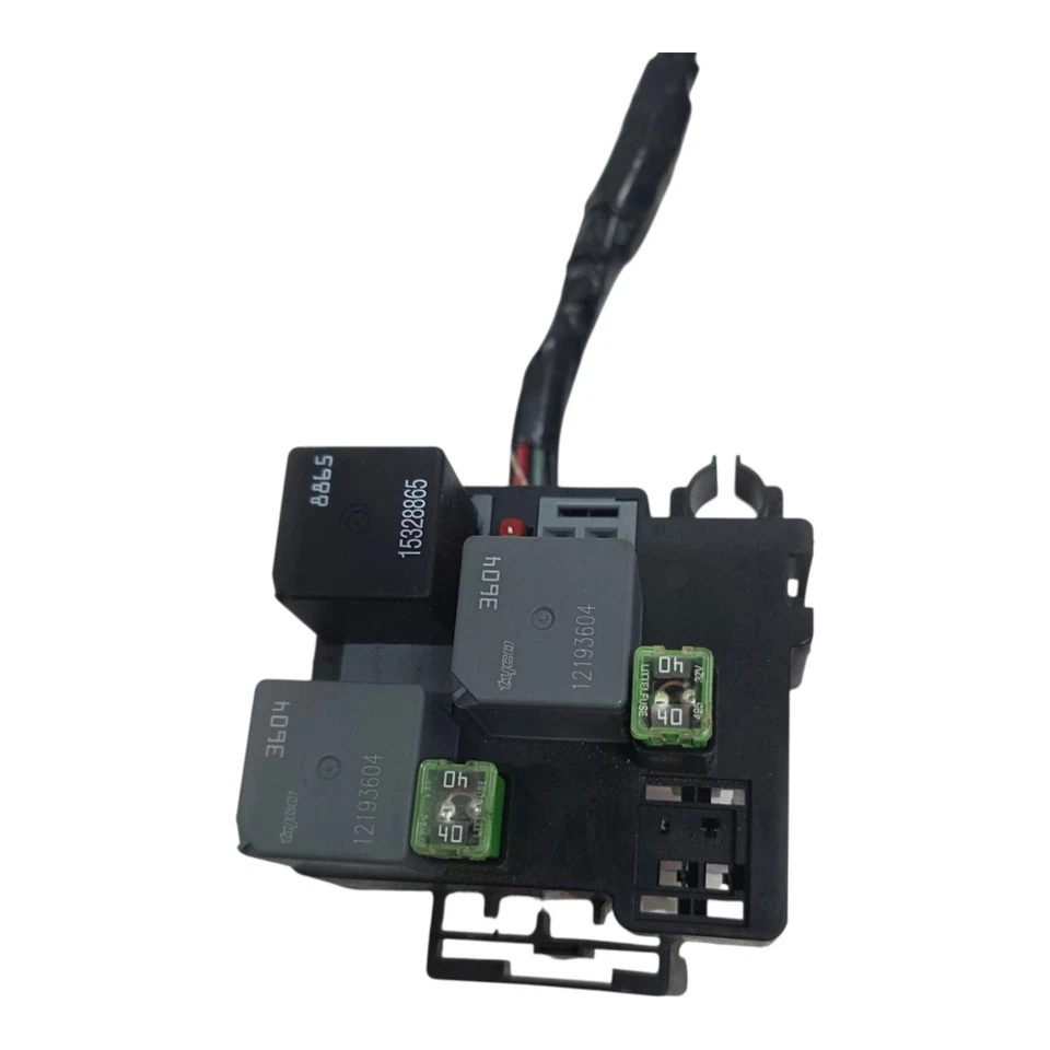 03-07 Silverado Avalanche Tahoe Engine Cooling Fan Relay Fuse Box Block OEM R27 - Image 4 of 4