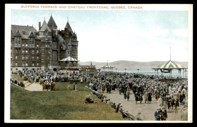 Postcard Dufferin Terrace & Chateau Frontenac, Quebec