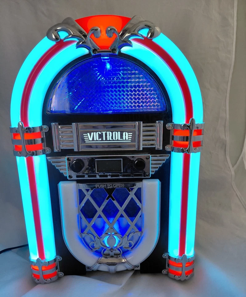🎶 Victrola VJB-125 Retro Desktop Jukebox CD Player FM Radio Bluetooth Light-up - Image 2 of 4