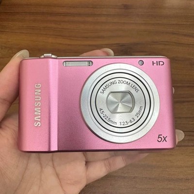 Samsung ST66 Digital camera compact 16.1 MP 720p 5x optical zoom