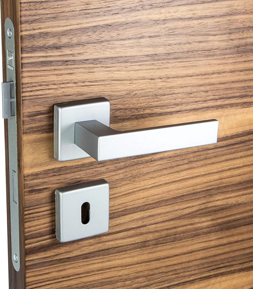 Coppia Maniglia Maniglie Quadrata per Porte Interne Cromo Satinat SECONDA FASCIA - Immagine 4 di 4