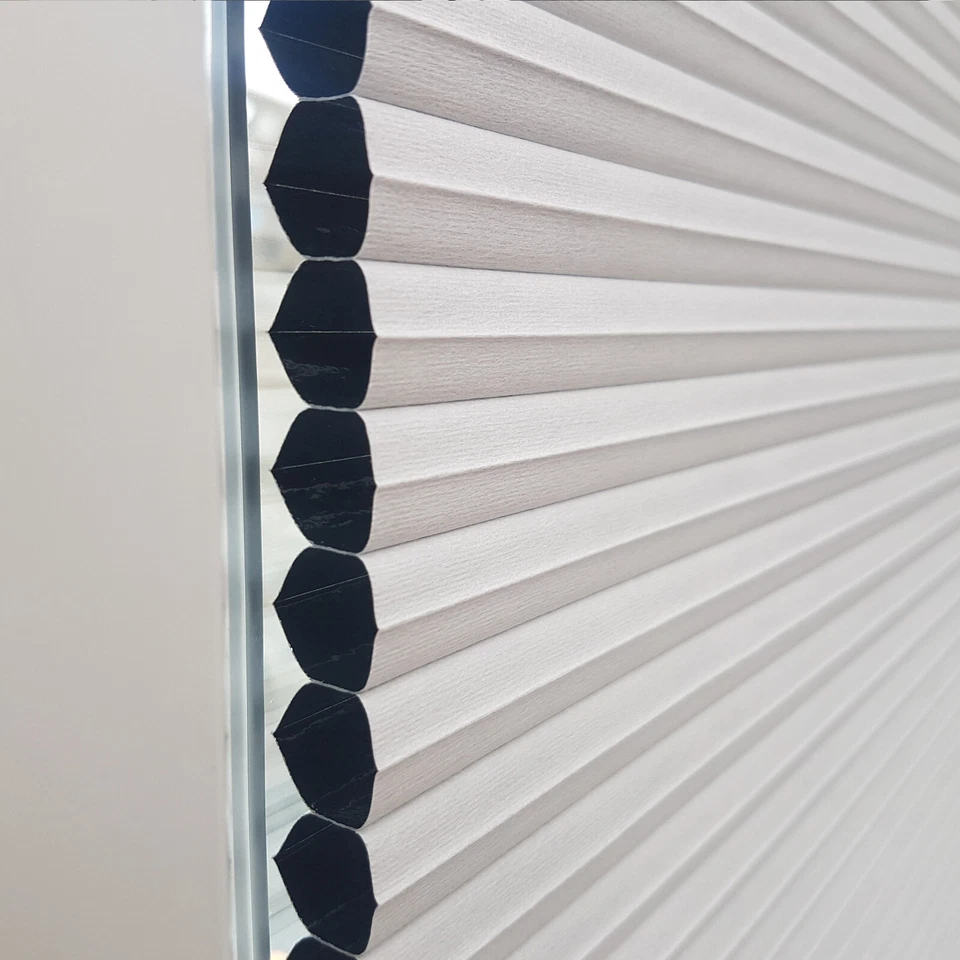 BLACKOUT Frameless and easy to fit PLEATED BLINDS for bi-fold door Honeycomb - Image 2 of 4