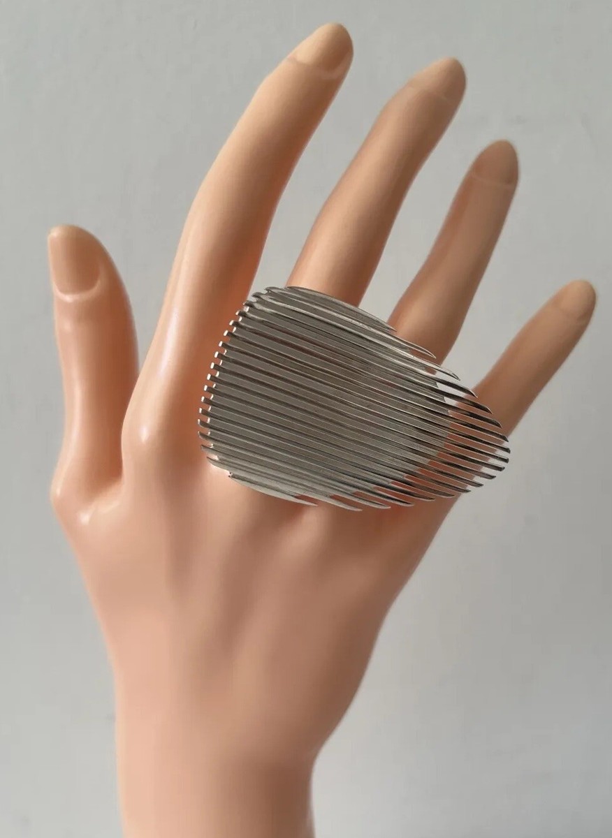 GEORG JENSEN ZAHA HADID Lamellae Sterling Silver Ring Size 7 GEORG JENSEN ZAHA HADID Lamellae Sterling Silver Ring Size 7